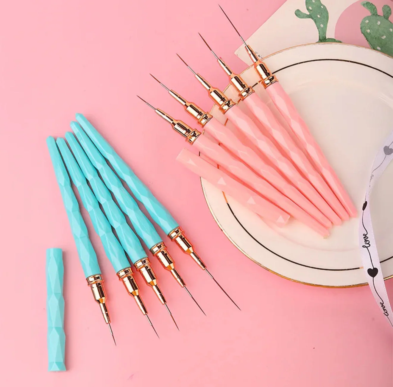 Art Liner Brushes 5pc - Image 2