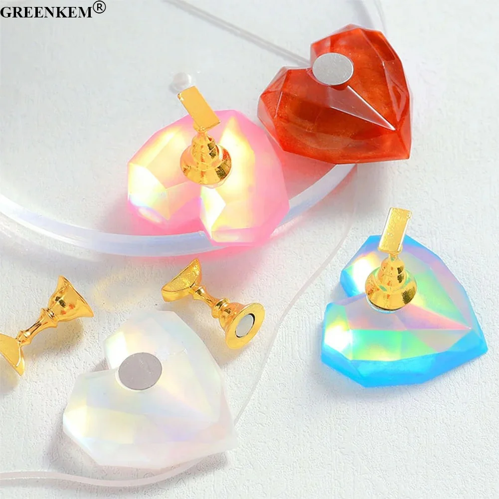 Heart Nail Stand