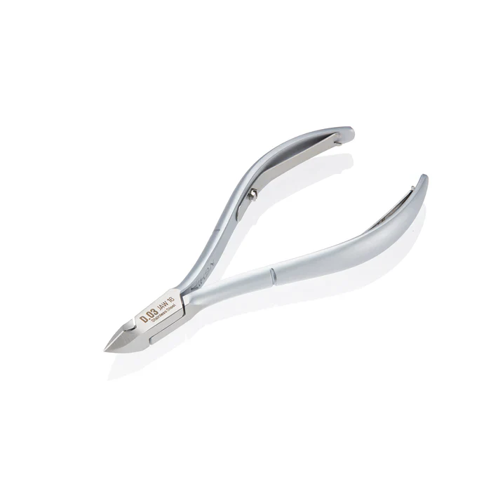 NGHIA Cuticle Nipper - D-03 (Stainless Steel) - Image 3